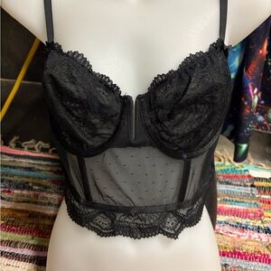 🤑 5 for $25 
Elegant Black Lace Bustier